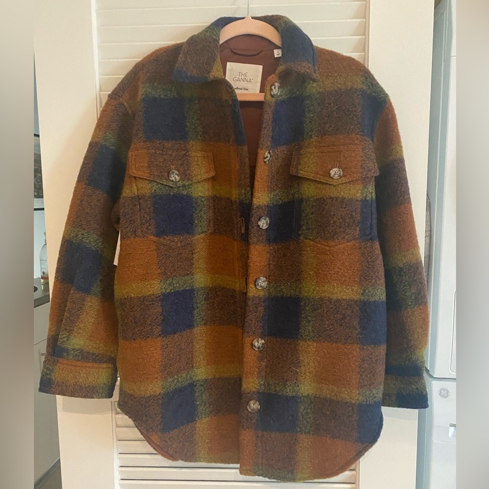 Aritzia Ganna Shacket